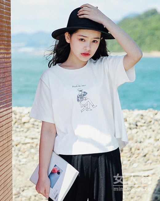 盘点韩国妹子的时尚穿搭，美美过夏天